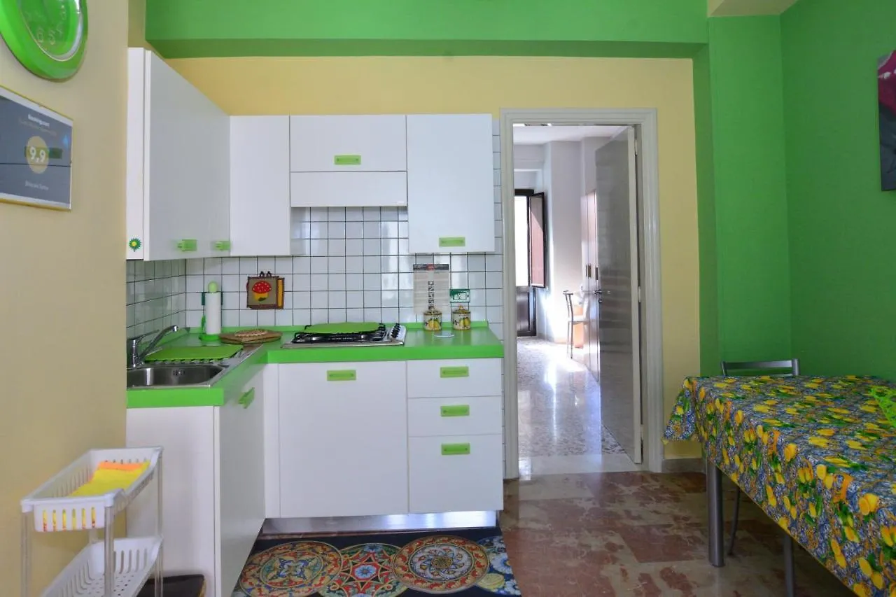 Bilocale Bevilacqua Centralissimo a Sciacca Villa 0*,