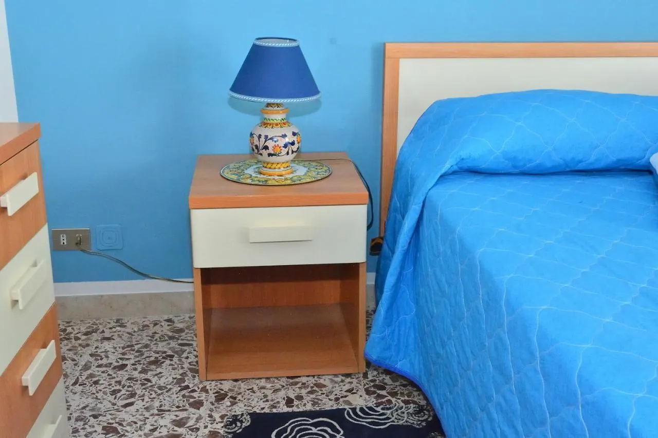 Bilocale Bevilacqua Centralissimo a Sciacca Villa 0*,  Italia